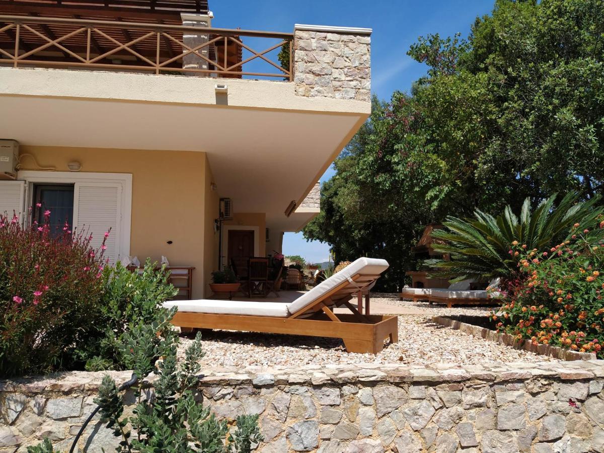 Villa Vena Palaia Fokaia Bagian luar foto