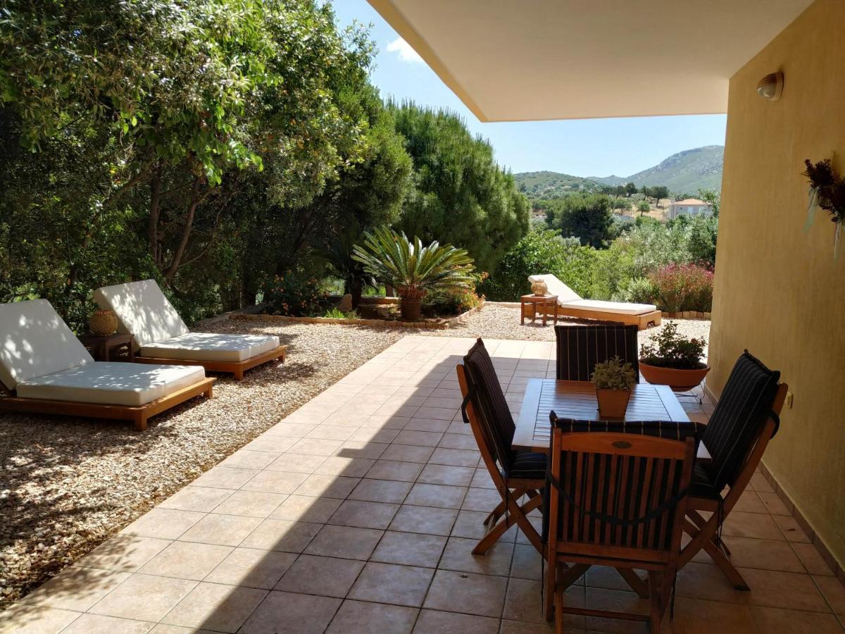 Villa Vena Palaia Fokaia Bagian luar foto