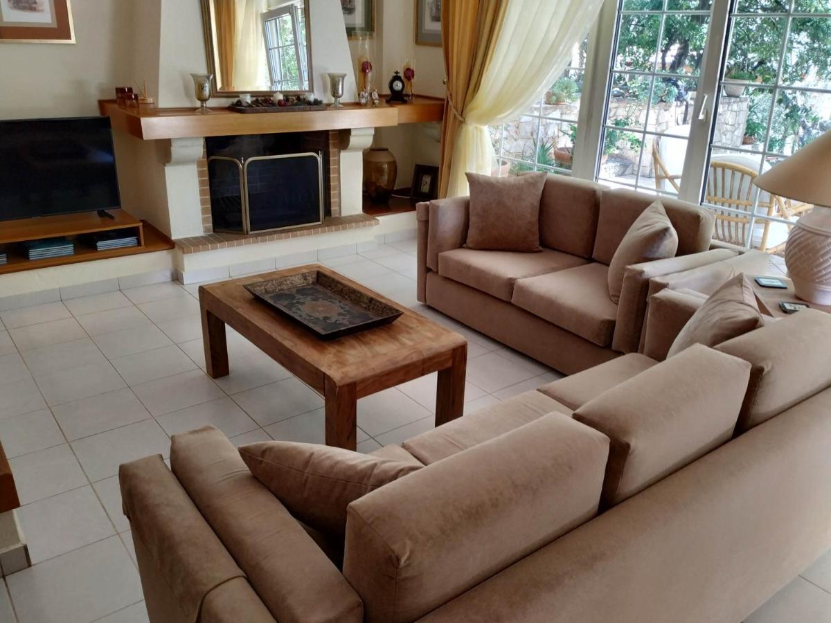 Villa Vena Palaia Fokaia Bagian luar foto